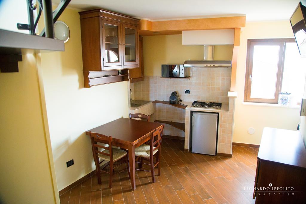 San Pio Bed & Breakfast คาริอาตี ภายนอก รูปภาพ